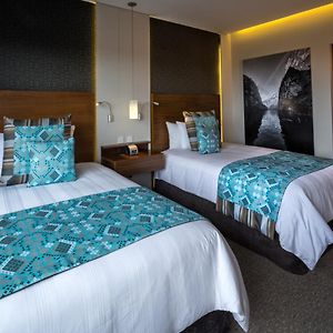 Habitación con Cama King