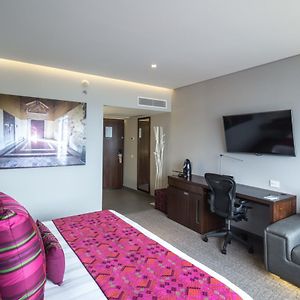 Habitación con Cama King